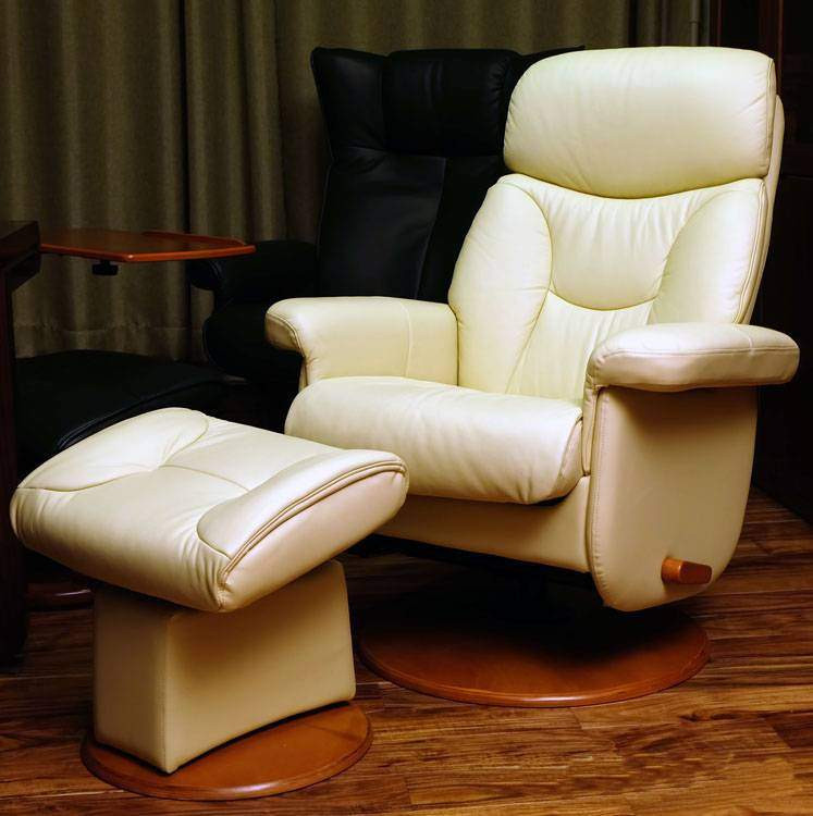 Кресло-реклайнер Recliner Relax Master S14120 коричневый 
									арт. S14120 коричневый