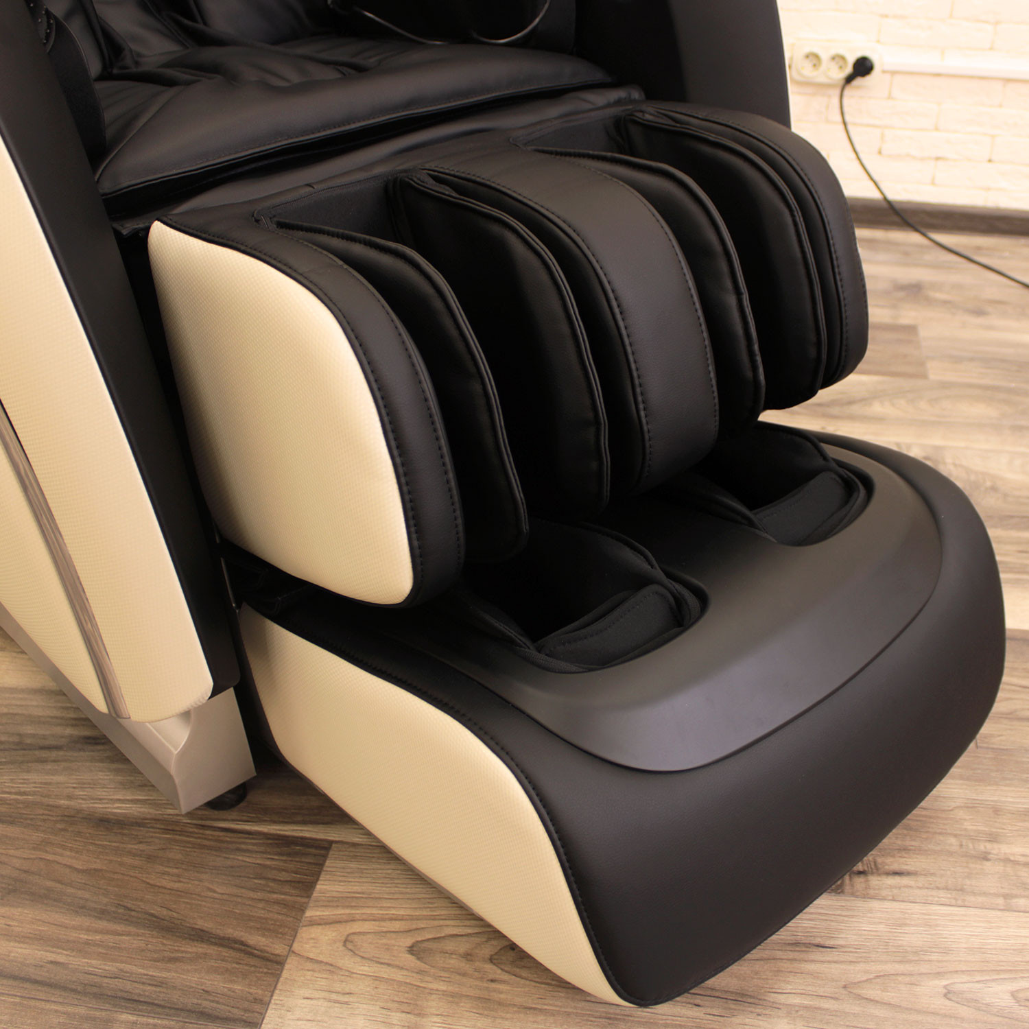 Массажное кресло Takasima Venerdi Air Beige